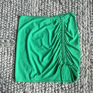 NWT Calia by Carrie Underwood “green glow” high rise swim skirt